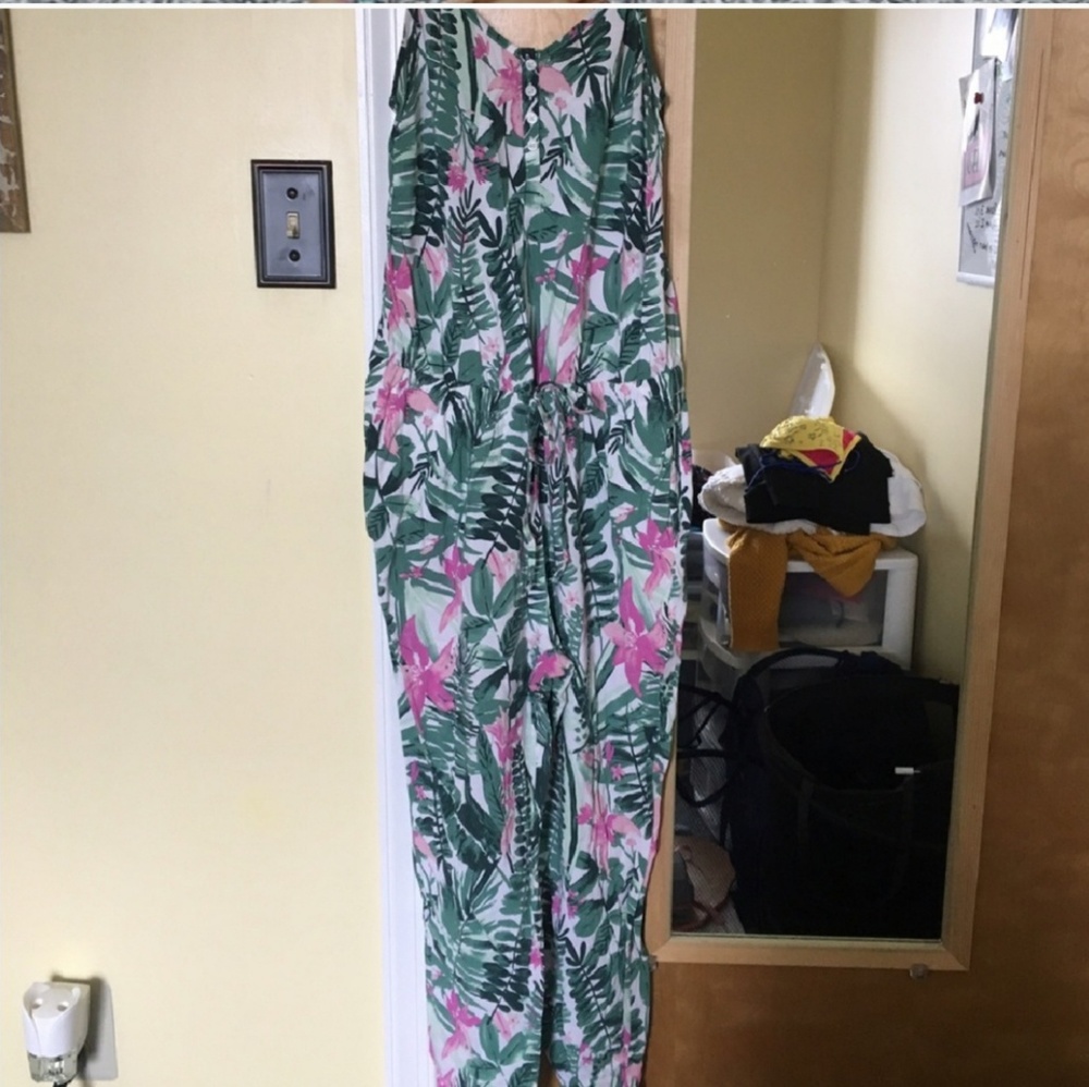 Palm and tropical print romper - Picture 2 of 2